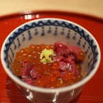 肉屋 田中 - 松坂牛を昆布締めにして、なおかつ松前漬けにして、筋子たっぷりで。