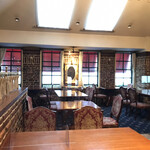 トリコロール - 2階