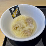 超純水採麺 天国屋 - 「アグー豚ワンタン（3ケ）」¥250