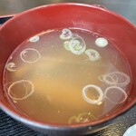 Hamanoban Yasakanaryouri Hamayuri - 海鮮ユッケ丼のあら汁