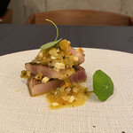 竜吟虎嘯 - 菰野の菰錦豚の酒粕焼き 奈良漬けラビゴットソース