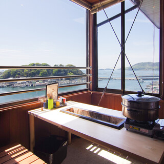 臨時駐車場あり☆瀬戸内海の絶景を望む開放的な店内