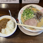 萬福本舗 - 「カレーセット とんこつラーメン＋ミニカレー」850円