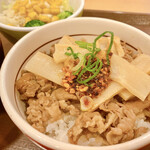 すき家 - 食べラー・メンマ牛丼