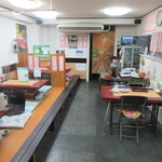 Okonomiyaki Kana - テーブル席と座敷が有ります♪