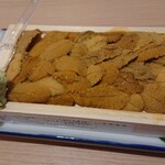 かに愛知屋 - 箱うに絶品