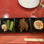 牛焼 三味 - お通し