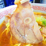 ラーメン ふくや - 醤油ラーメン５００円（税込）のチャーシューのアップ【２０２１年１１月】