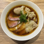 自家製麺 つきよみ - 特製ワンタン麺(醤油)