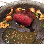 カンテサンス - 蝦夷鹿の3時間ロースト