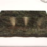 カンテサンス - 本日のロゴ入りプレート