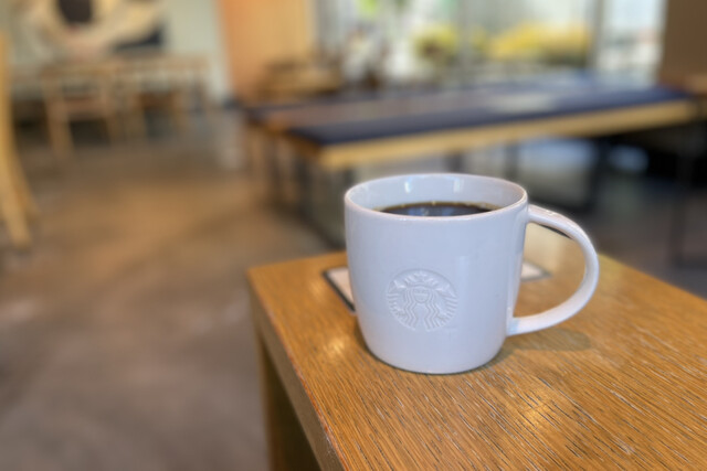 STARBUCKS COFFEE Asakusa Raimon Tori Ten