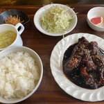 アジアン ダイニング フード エイト - 黒酢酢豚定食（795円）