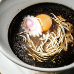 Tsukimi black Ramen