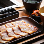 Yakitei Motobi - もとびカルビ定食