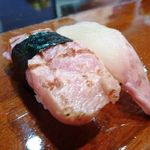 まさ庄 - 2100円のランチの「トロ」と「ヒラメ」・・軽く炙ってあり美味しい「トロ」です。 