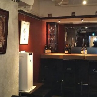 【空間】～落ち着いた雰囲気の店内でどうそお楽しみください～