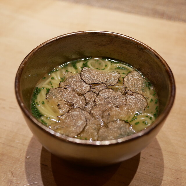 Salon inacheve photo 4