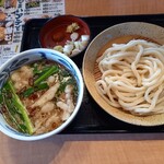 久兵衛屋 - 牛もつつけ汁うどん