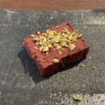 A e B - 鹿のブーダンノワール