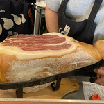 A e B - プロシュート