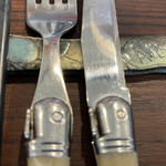 A e B - ナイフとフォーク