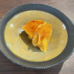 A e B - カタラーナ