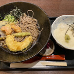 Toro Mugi - 野菜天ぶっかけ蕎麦とミニとろろご飯