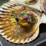 食彩厨房 甚兵衛 - ヒオウギガイのエスカルゴバター炒め