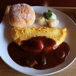 カフェ 金澤園 - オムレツデミグラスソース