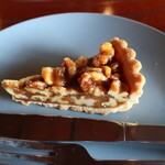 カフェ 金澤園 - クルミのタルト