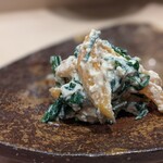 鮨みやもと - 柿とほうれん草の白和え