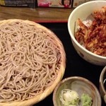 そば こな助 - せいろ＋げそ丼