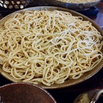 白州手打ち蕎麦 くぼ田 - まずはお蕎麦だけで。その後はお塩で。次はお塩と山葵で。新そばの香り、風味、噛み応え、喉越し、抜群です♪(о´∀`о)
やっぱりお水が美味しいからお蕎麦も美味しい♡
そばつゆもお出汁が効いて美味♪