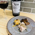 Osteria La Mandragola - 「ヴィーノ･ノヴェッロちょい飲みセット」1000円　2021/11/3