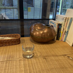 ホットケーキ つるばみ舎 - 先にカトラリーがセットされてた。