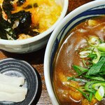 うどん王 - カレーうどんセット。