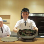 神保町 傳 - 親権