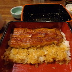 鰻 まるだい - 半分、食べました！