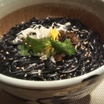 寿し芳 - 温かい野草炭蕎麦。