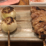 とり喜 - 小玉ねぎとかしわ