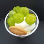 ブロッサム ヒラマツ - シャインマスカットパフェ