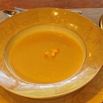 プティレストラン グーテ - 栗のスープ