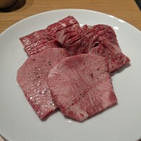 ビーフキッチン 恵比寿店 - 上タン、特選はらみ