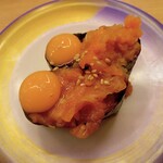 すし江戸 - サーモンユッケ