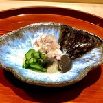 礒田 - 大黒シメジと毛蟹、胡瓜、梨に土佐酢