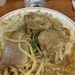 ラーメン二郎 - 端豚は心遣い