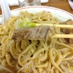 ラーメン二郎 - 美味しい豚ちゃん