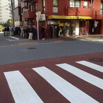 ラーメン二郎 - 食後の一服中