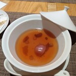 fu-fu shisen - 薬膳蒸しスープ